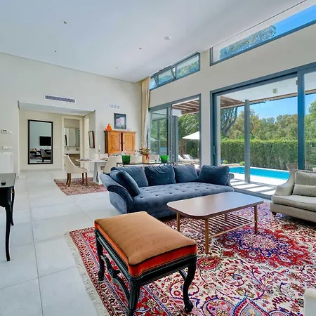 Villa 2223 Modern Design Pool